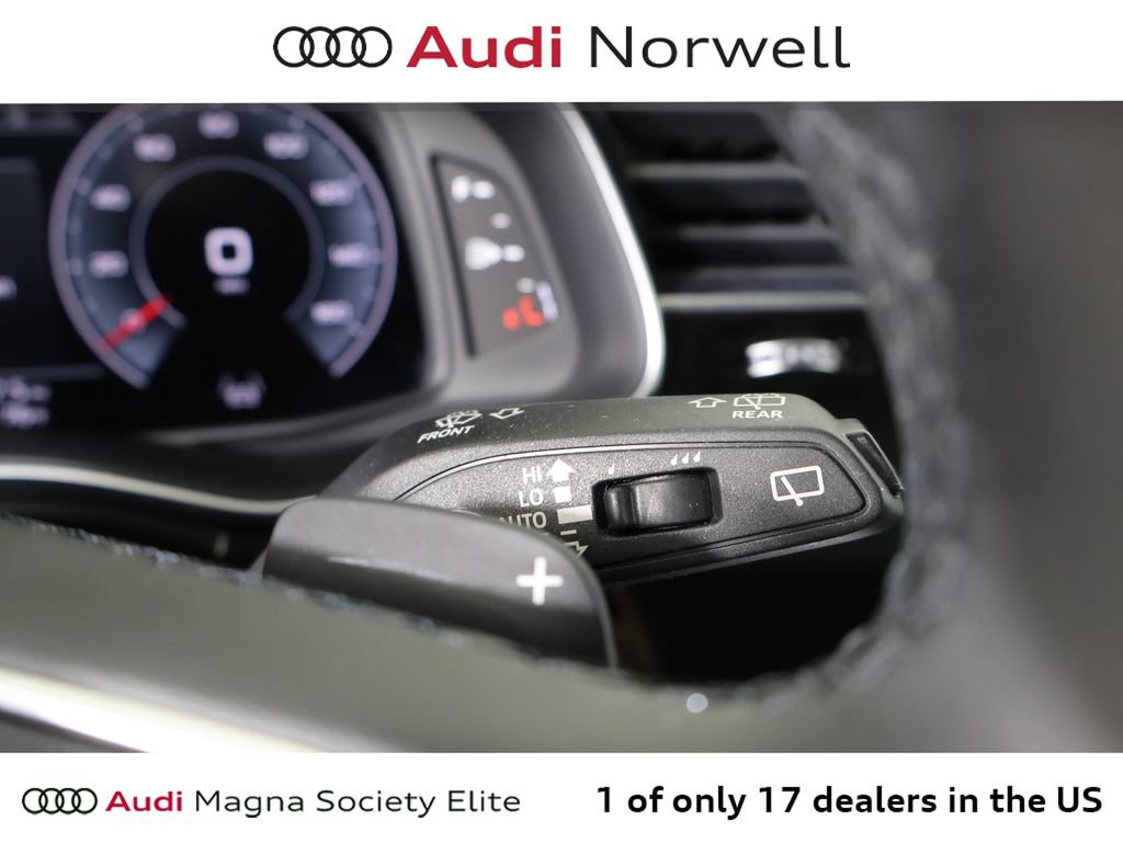 Used 2023 Audi Q7 2.0T Premium Plus w/ Premium Plus Package AWD/4WD image 32