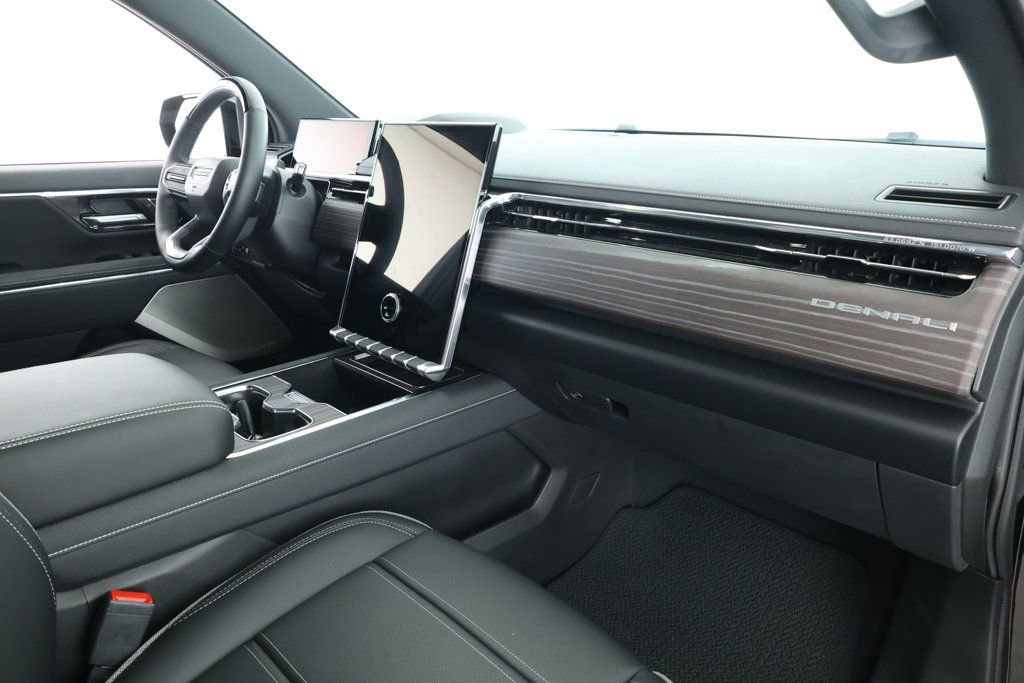 Used 2025 GMC Sierra EV Denali image 24