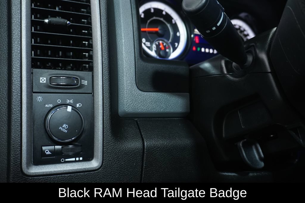 Used 2019 RAM 1500 Express w/ Express Value Package AWD/4WD image 19