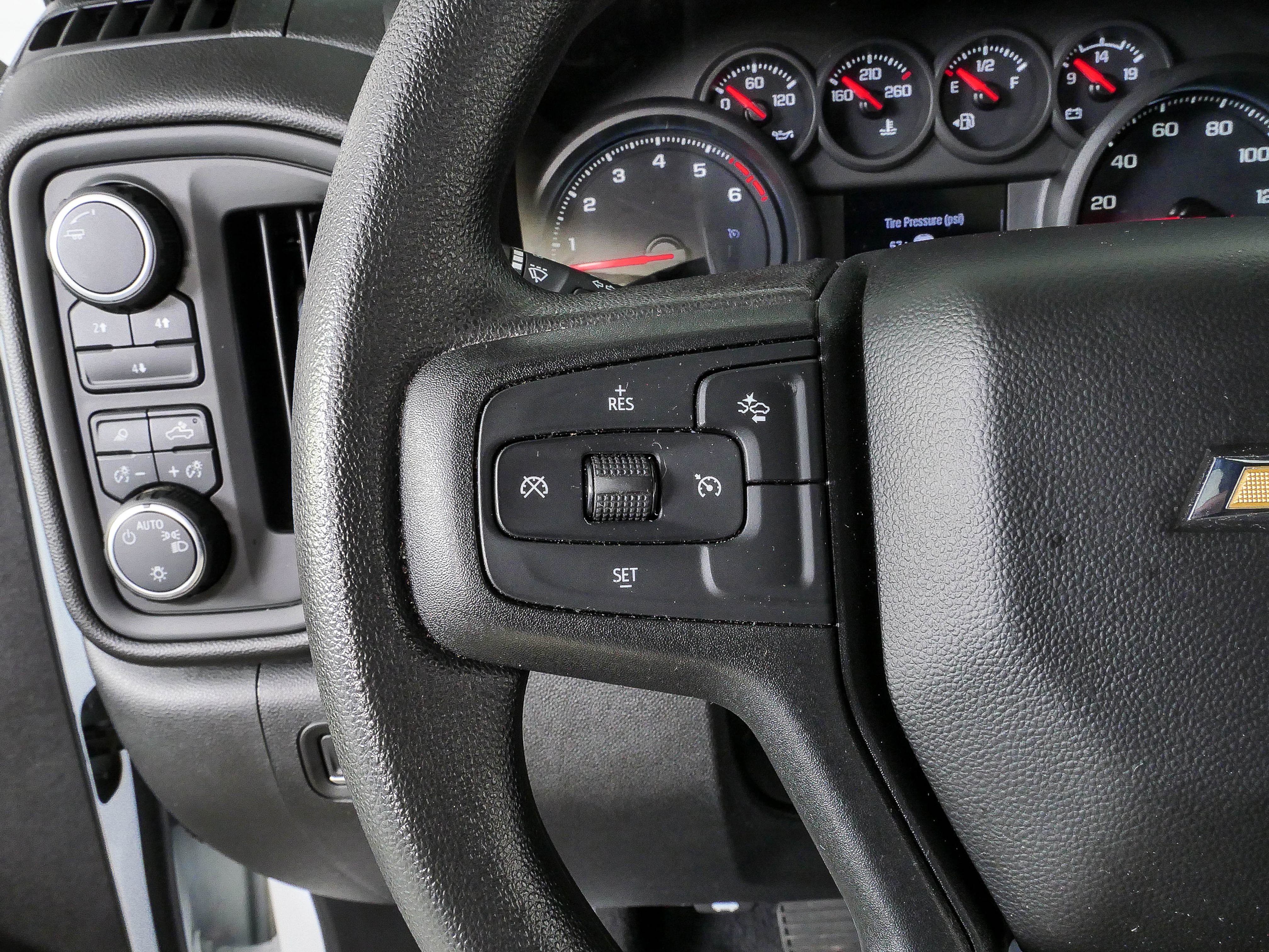 Used 2024 Chevrolet Silverado 2500 Custom w/ Custom Value Package AWD/4WD image 9
