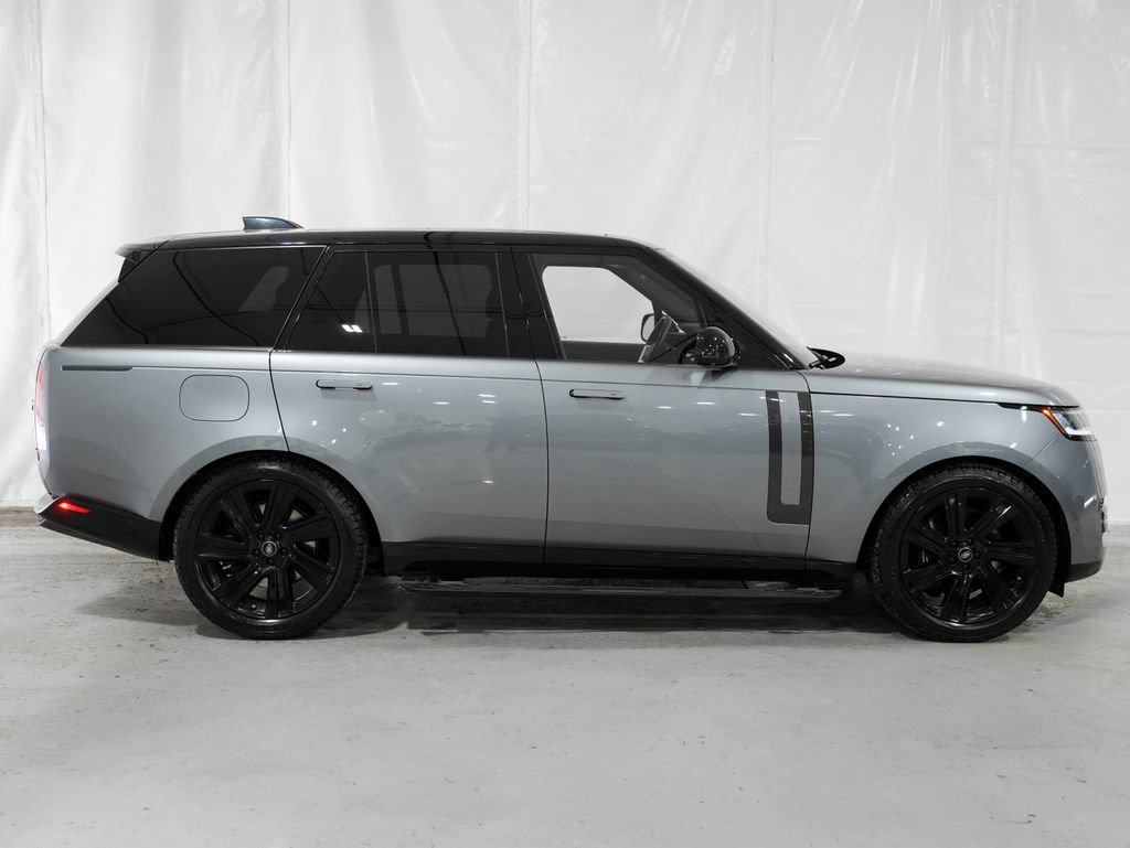 Used 2023 Land Rover Range Rover SE image 7