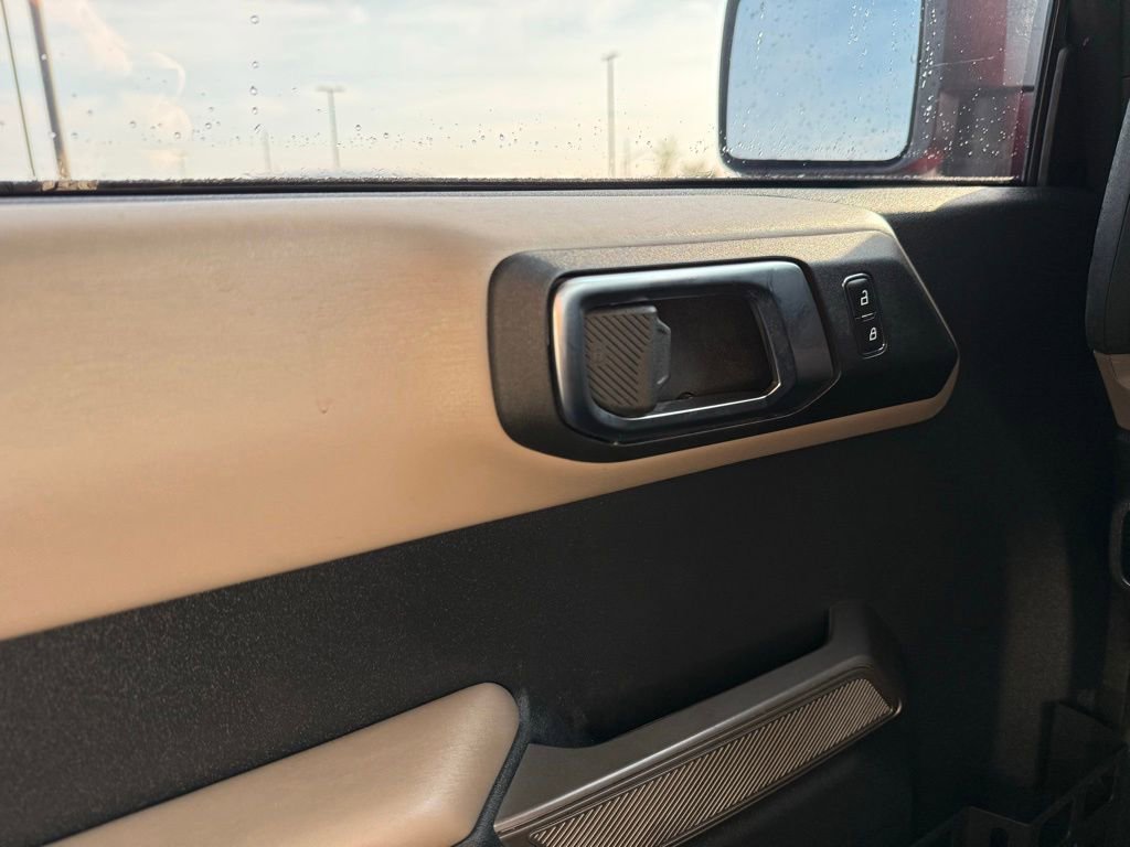 Used 2023 Ford Bronco Wildtrak AWD/4WD image 12