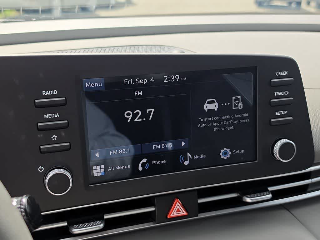 New 2026 Hyundai Elantra SE FWD image 29