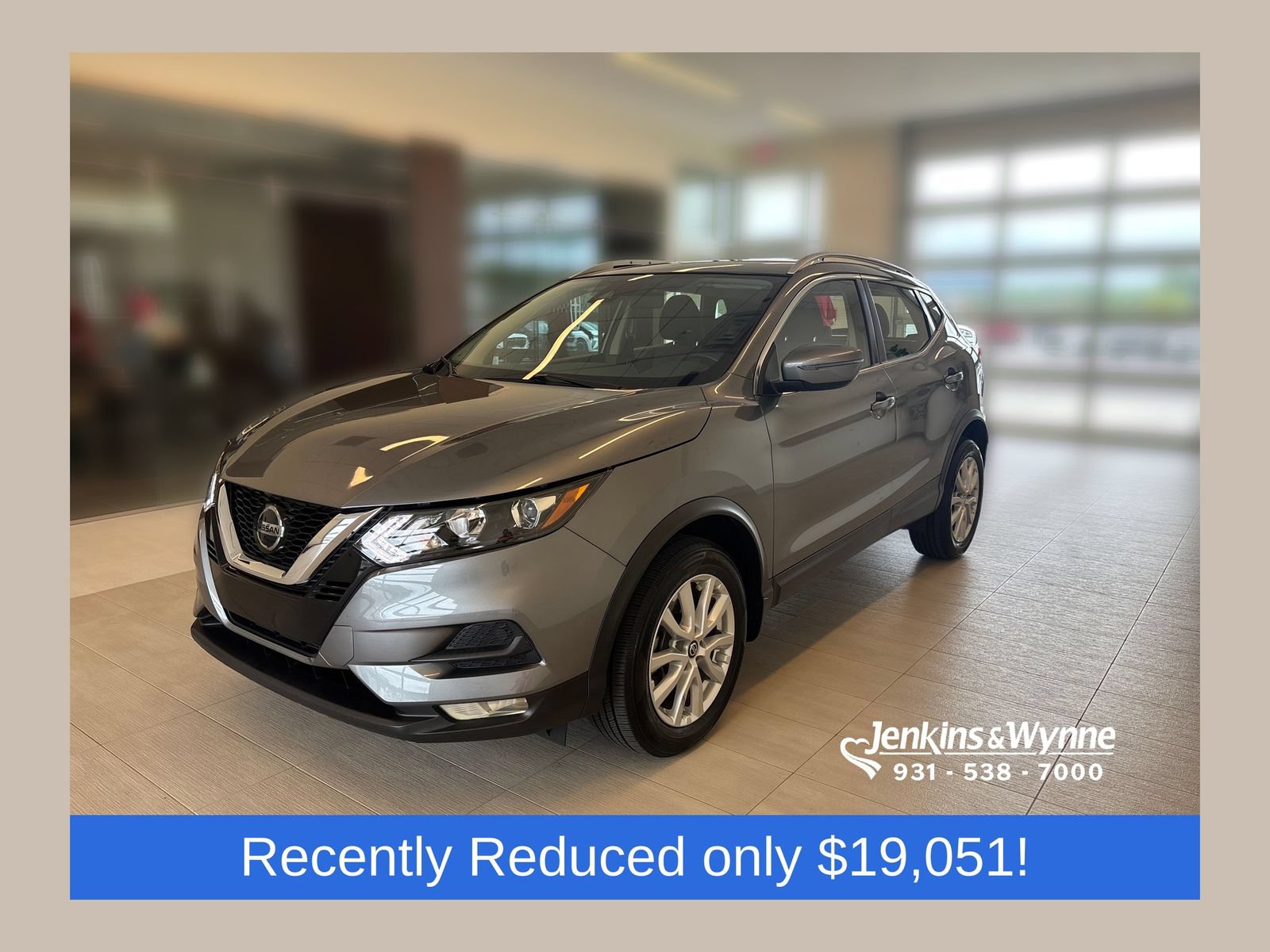 Used 2022 Nissan Rogue Sport SV FWD image 1