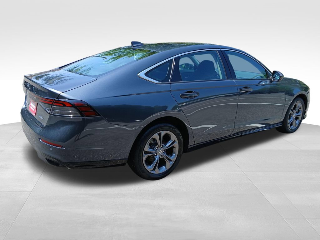 Used 2023 Honda Accord EX-L image 11
