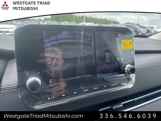 New 2025 Mitsubishi Outlander SE image 22