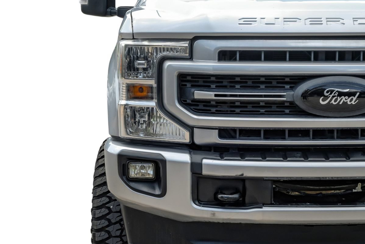 Used 2020 Ford F250 Lariat w/ Lariat Ultimate Package AWD/4WD image 48