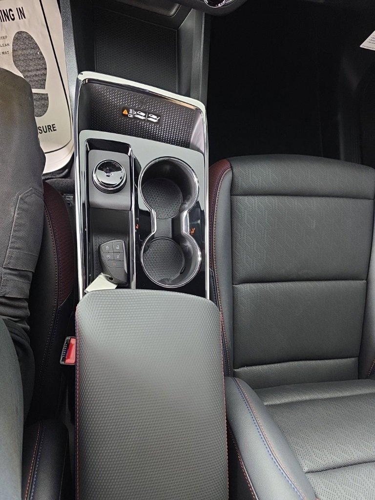 New 2026 Chevrolet Equinox RS w/ Convenience Package III image 23