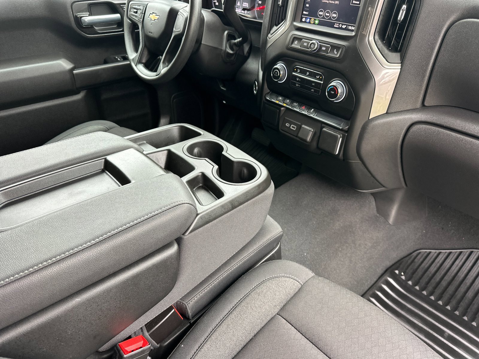 Used 2025 Chevrolet Silverado 1500 Custom image 17