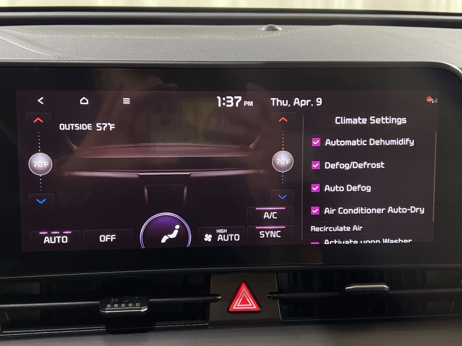 Used 2024 Kia Sportage EX FWD image 21