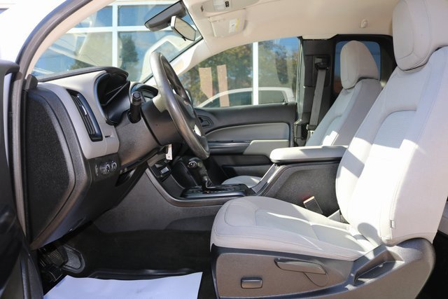 Used 2018 Chevrolet Colorado W/T w/ WT Convenience Package image 15