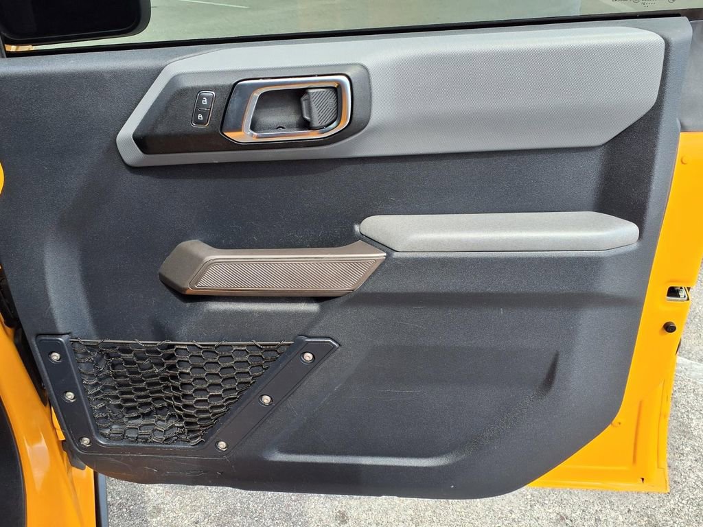 Used 2021 Ford Bronco Black Diamond image 14