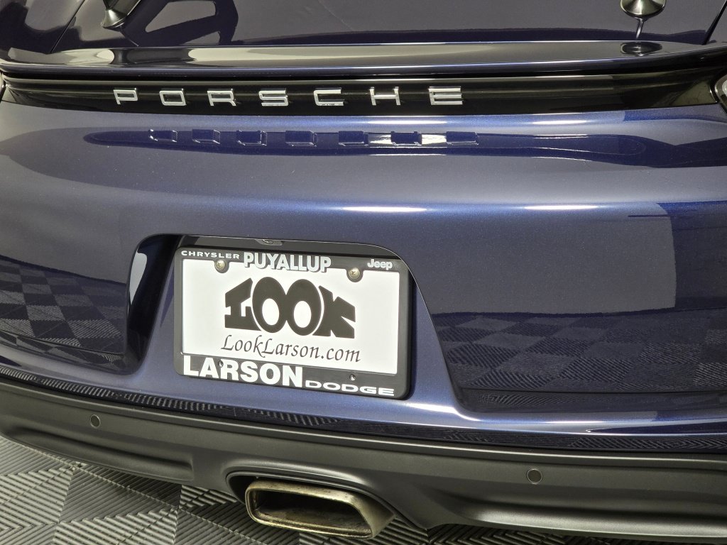 Used 2018 Porsche 718 Cayman RWD image 30