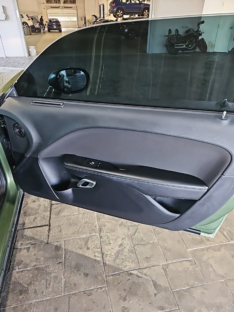 Used 2020 Dodge Challenger SXT w/ Blacktop Package image 11