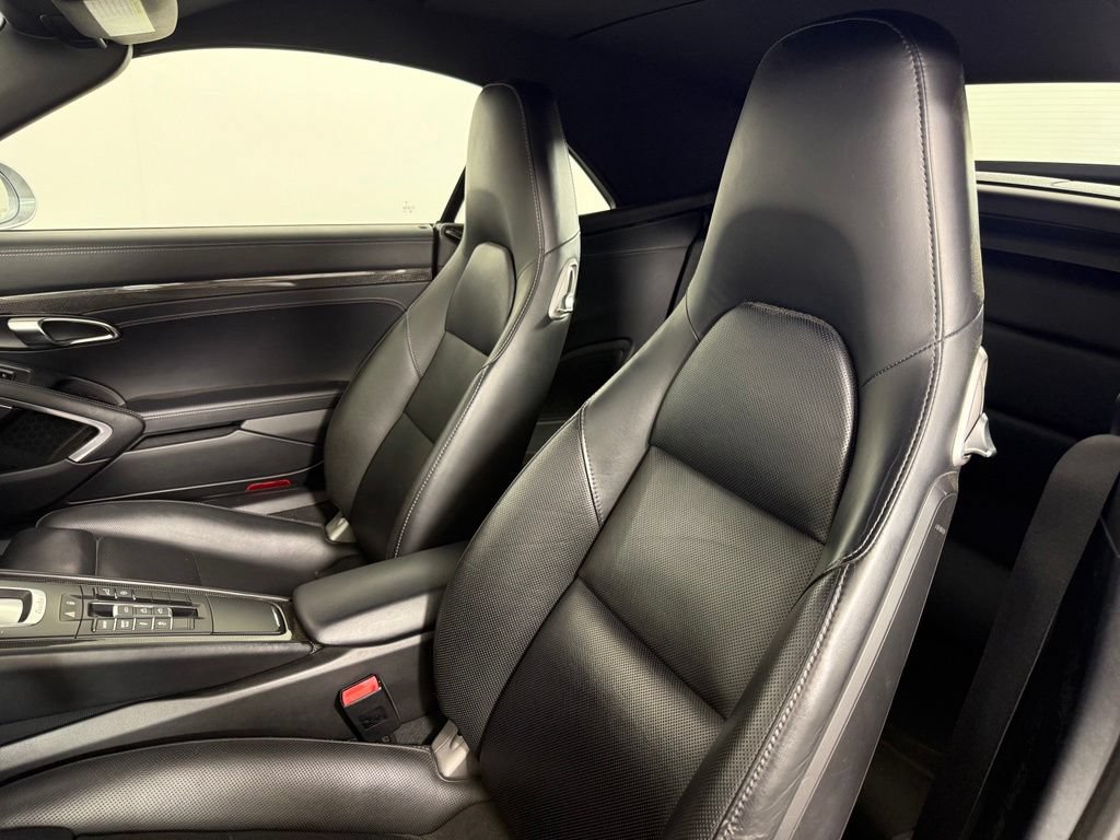 Certified 2015 Porsche 911 Turbo AWD/4WD image 5
