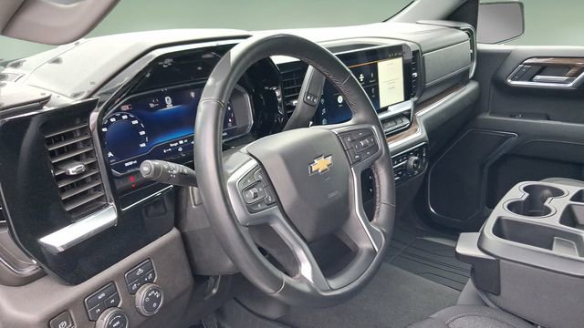 Used 2024 Chevrolet Silverado 1500 LT w/ Protection Package AWD/4WD image 24