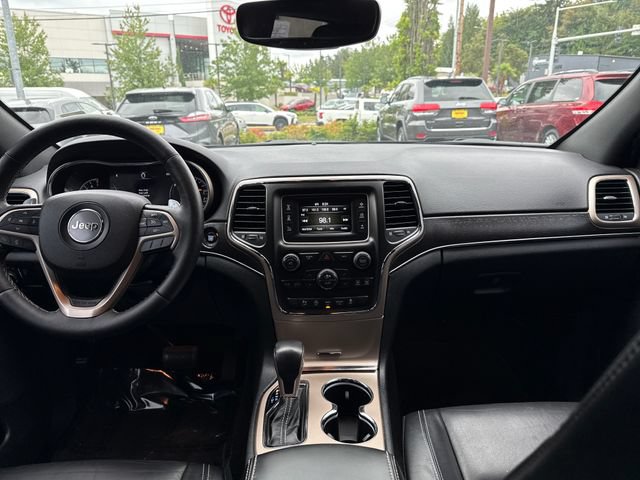 Used 2017 Jeep Grand Cherokee Limited AWD/4WD image 11