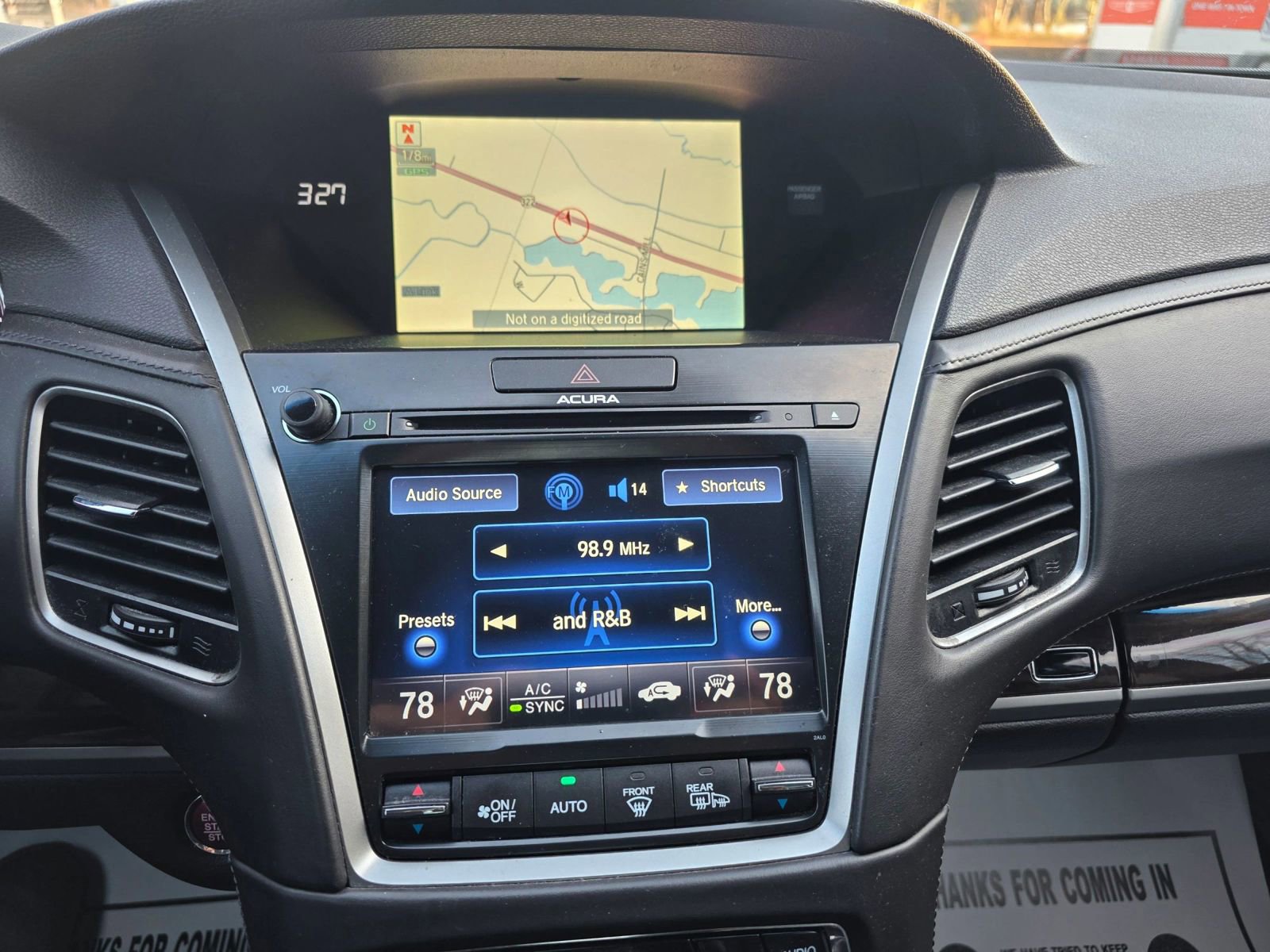 Used 2014 Acura RLX w/ Technology Package image 13