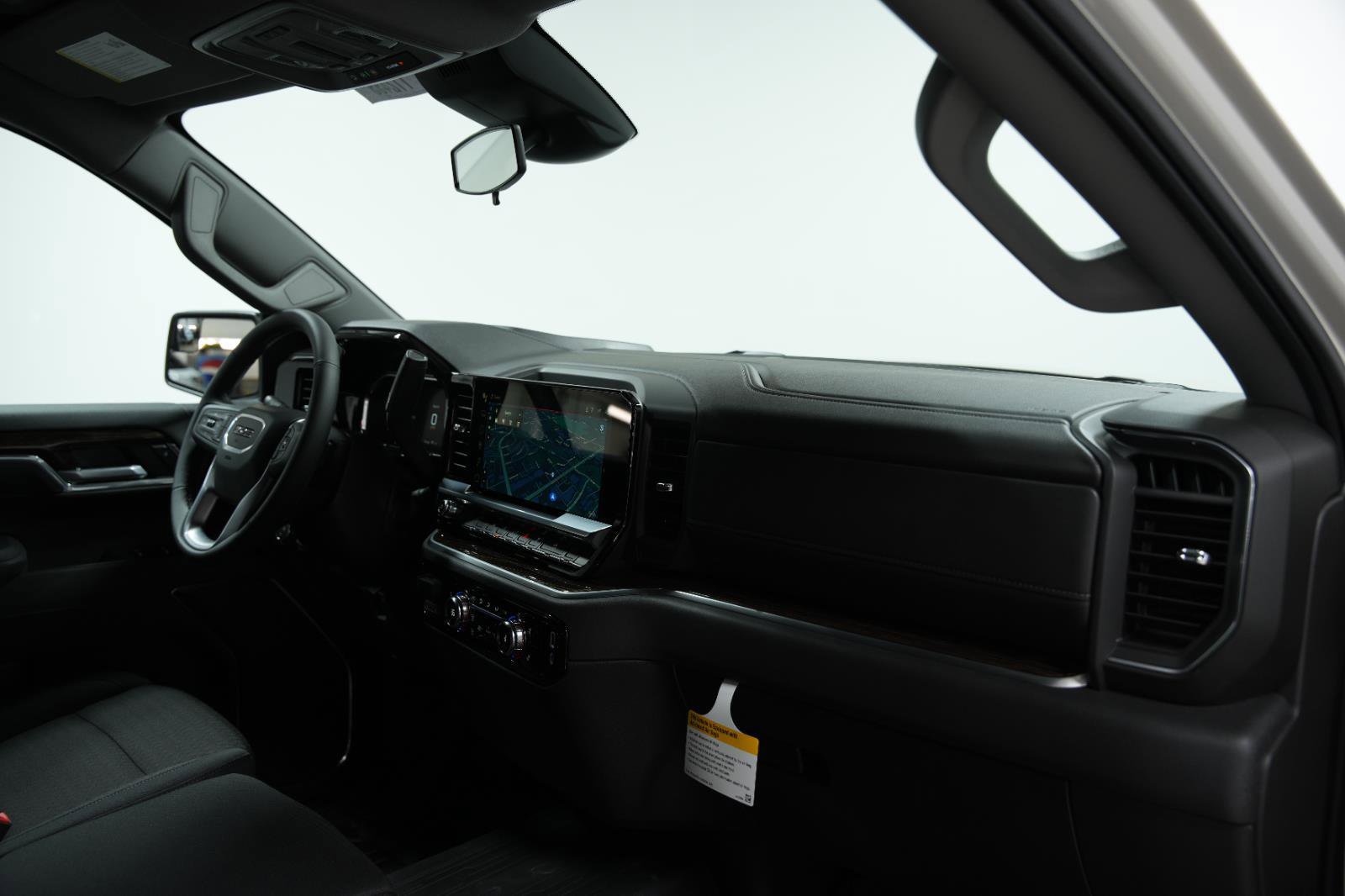 New 2026 GMC Sierra 1500 SLE image 17