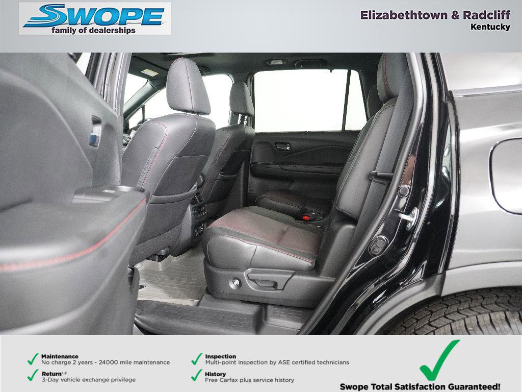 Used 2021 Honda Pilot Black Edition image 11