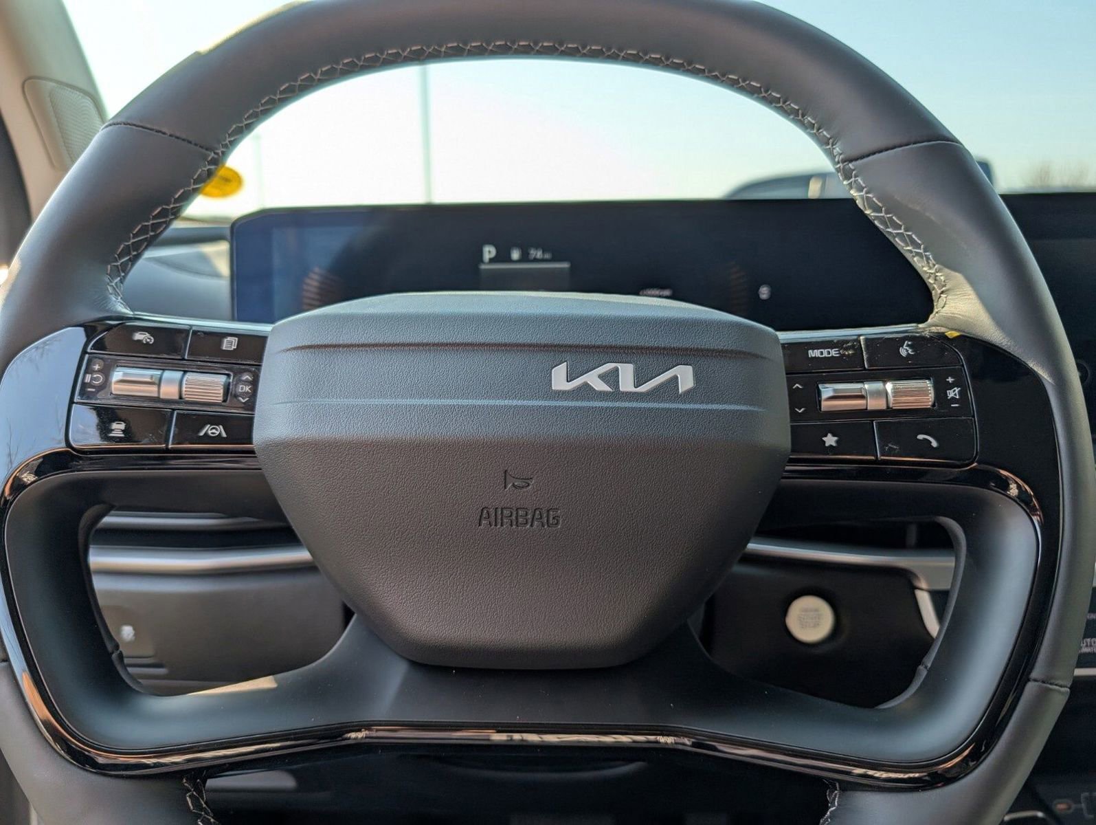 New 2026 Kia Sorento S image 32