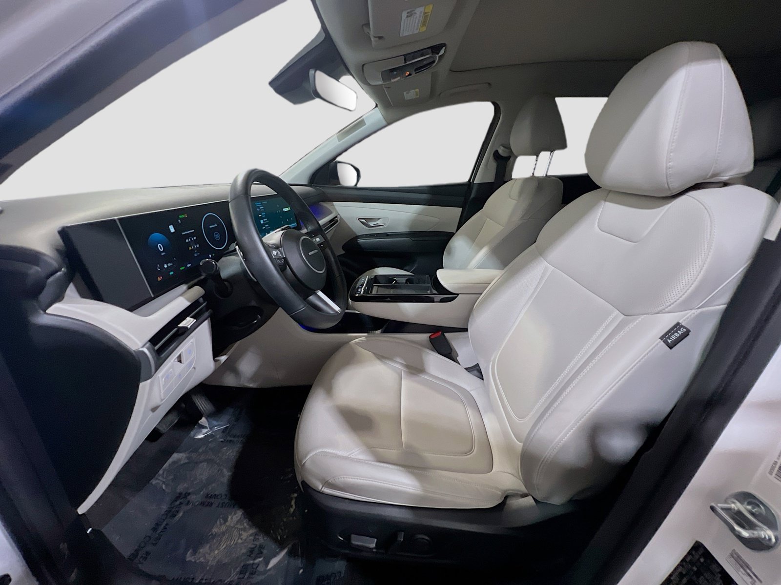 Used 2025 Hyundai Tucson SEL AWD/4WD image 15