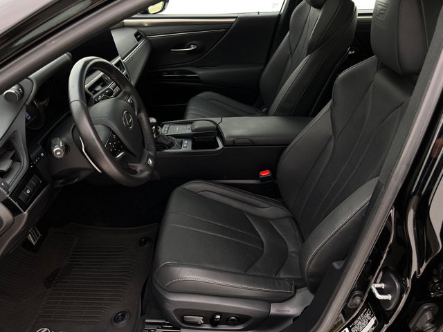 Certified 2022 Lexus ES 300h F Sport w/ Accessory Package FWD image 14