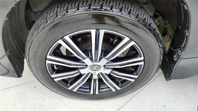 Used 2021 Lexus LX 570 4WD w/ 3rd Row & Luxury Pkg image 63