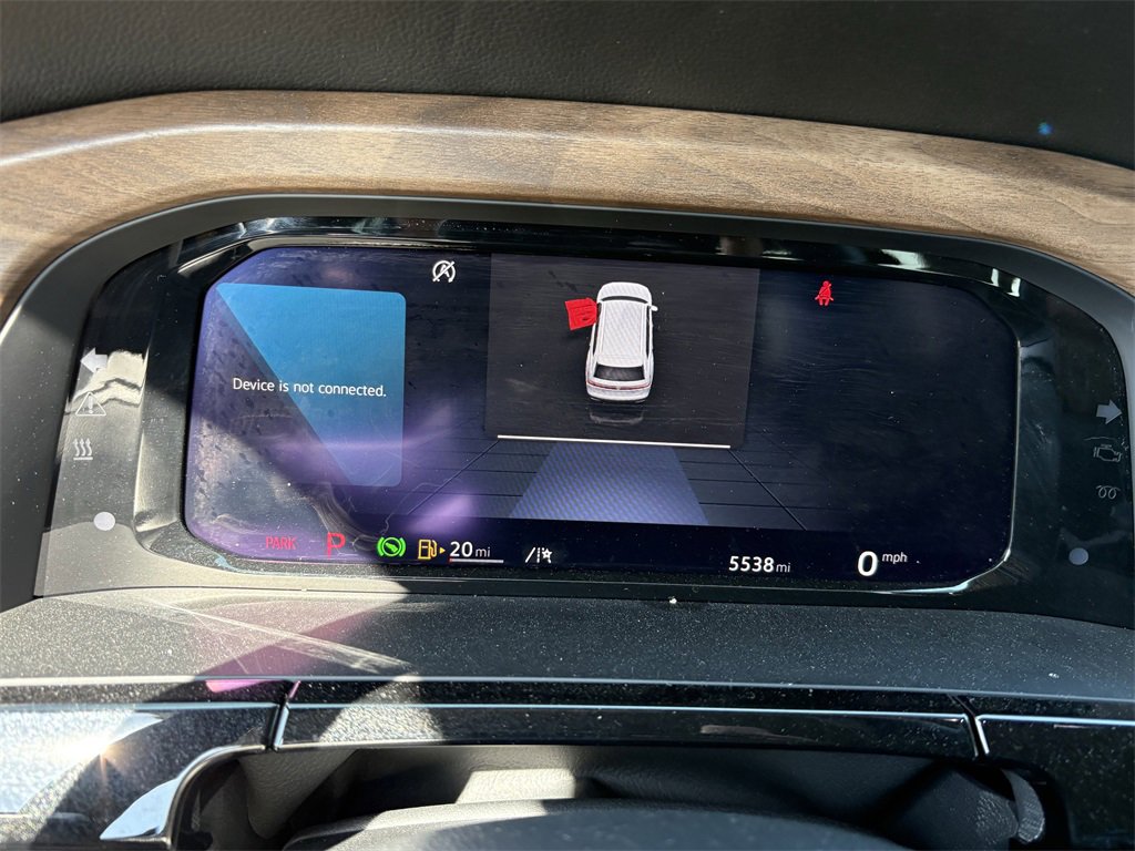 Used 2024 Volkswagen Atlas SE image 19