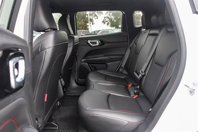 New 2026 Jeep Compass Trailhawk image 18