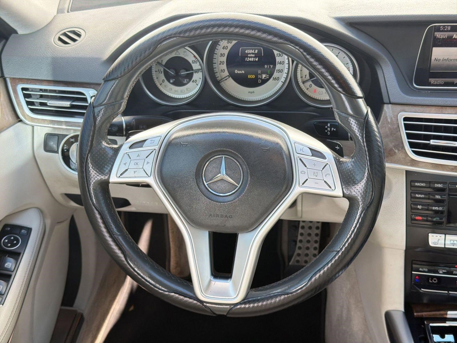 Used 2014 Mercedes-Benz E 350 Sedan image 15