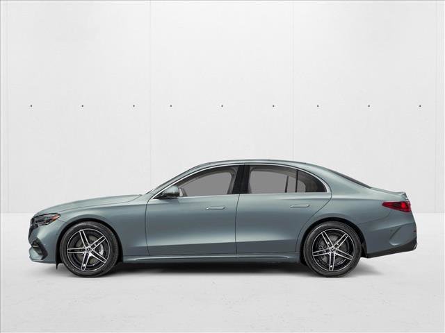 New 2026 Mercedes-Benz E 450 4MATIC Sedan image 3