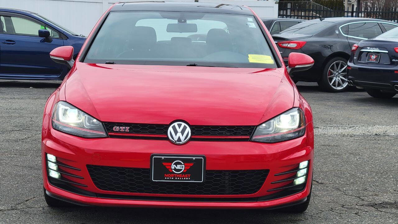 Used 2017 Volkswagen GTI Sport image 3