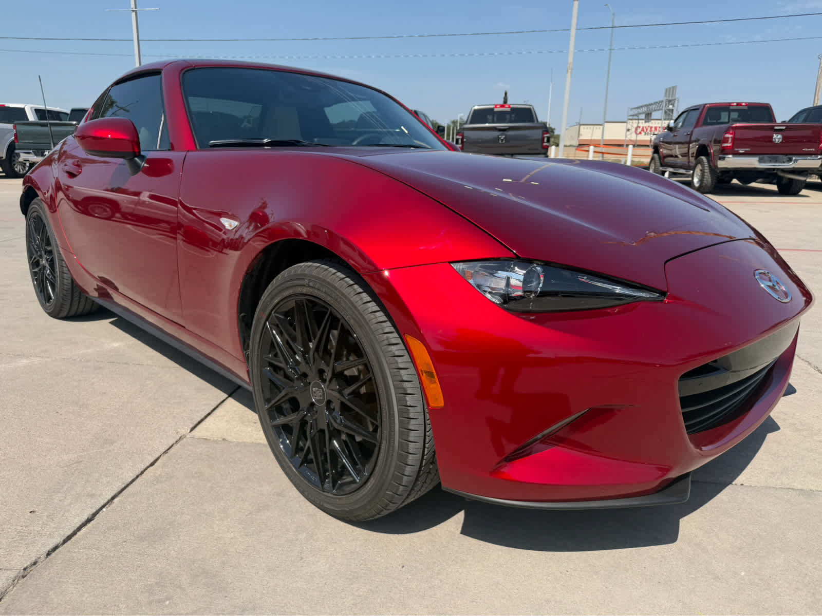 Used 2021 MAZDA MX-5 Miata RF Grand Touring RWD image 4