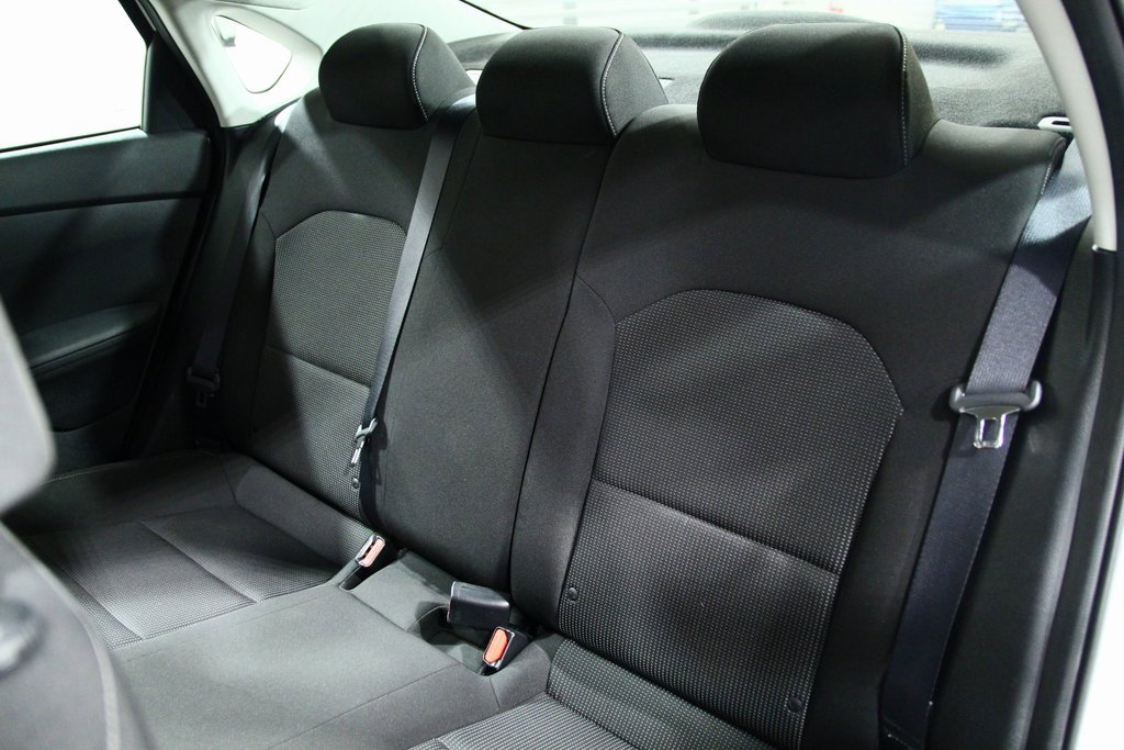 Used 2020 Kia Forte LXS image 29