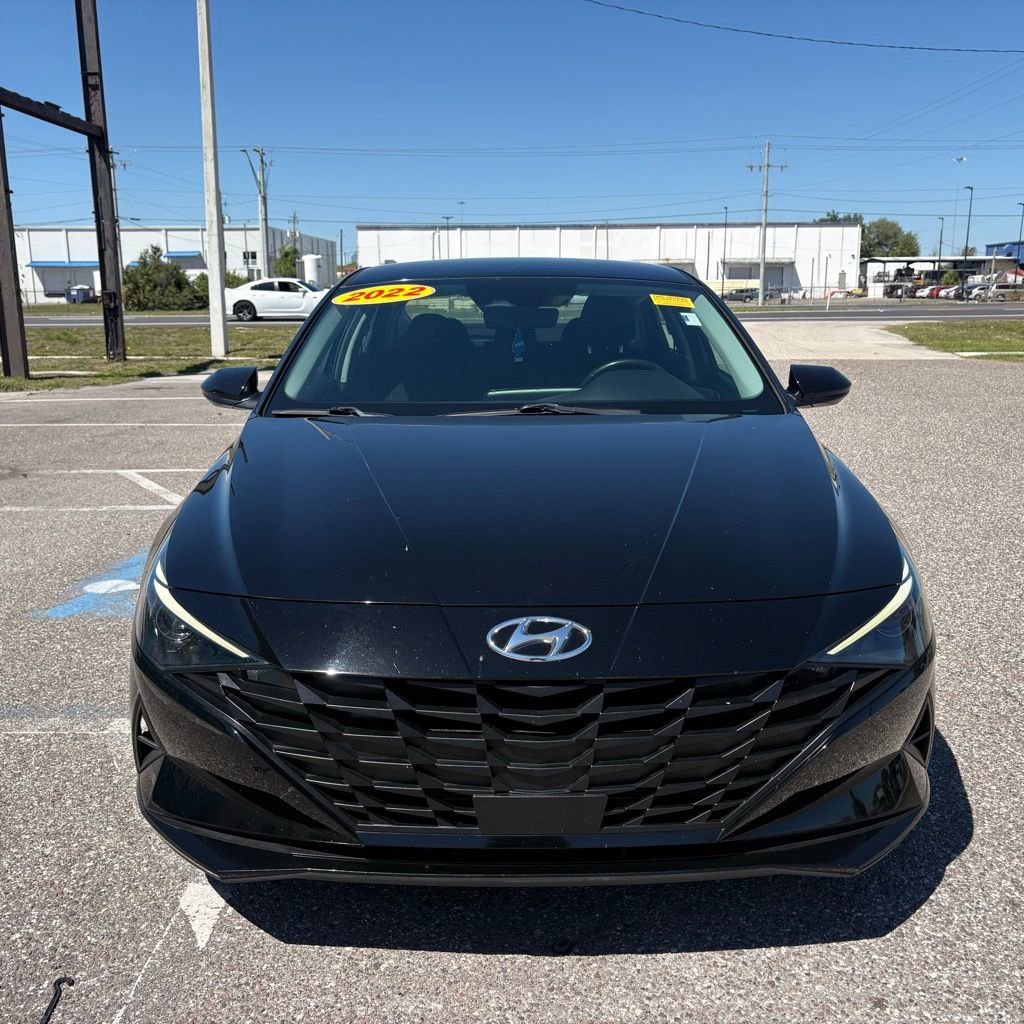 Used 2022 Hyundai Elantra SEL w/ Convenience Package image 8