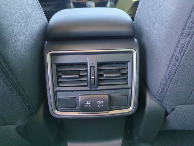 Used 2019 Subaru Forester Premium AWD/4WD image 17