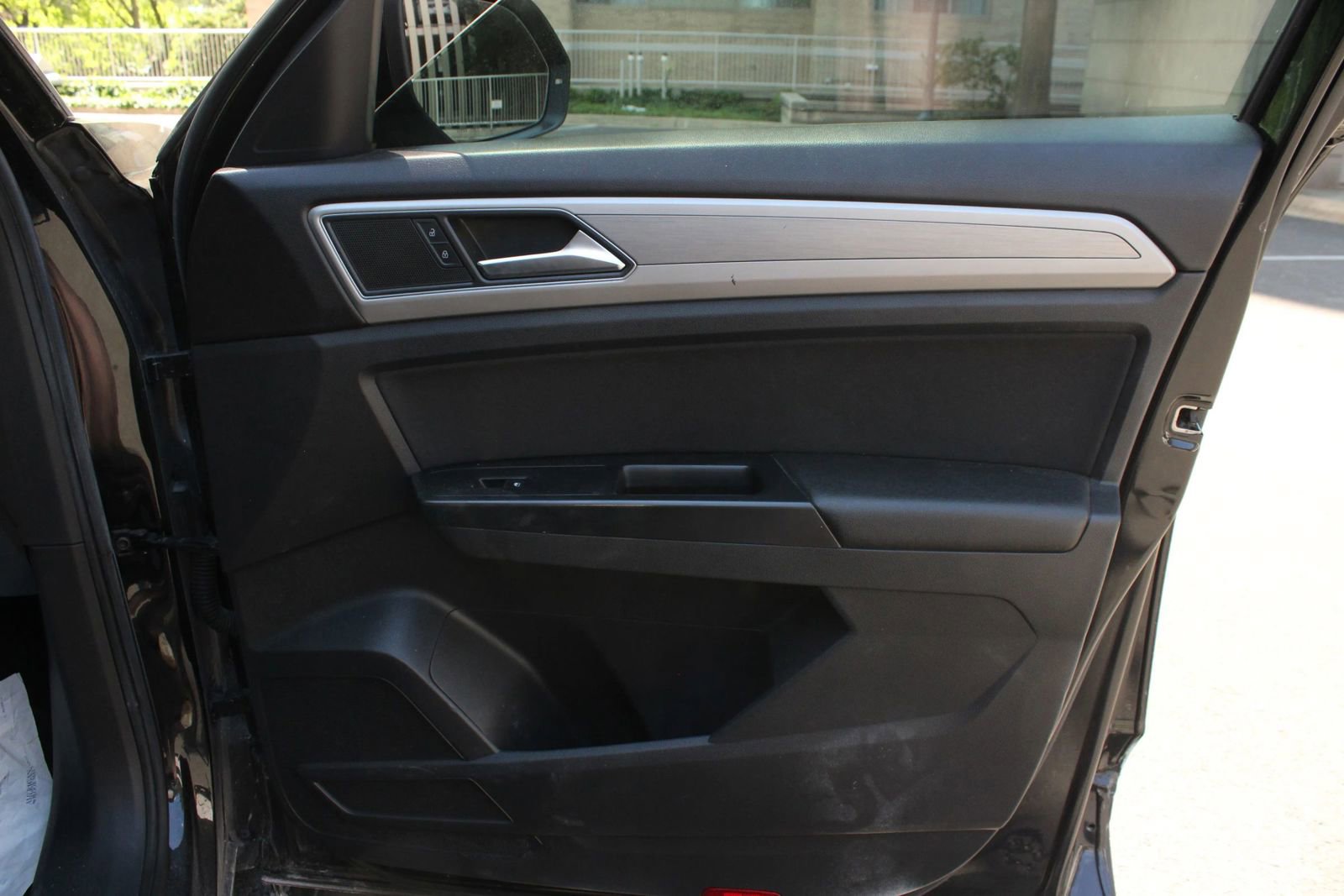 Used 2018 Volkswagen Atlas S AWD/4WD image 23