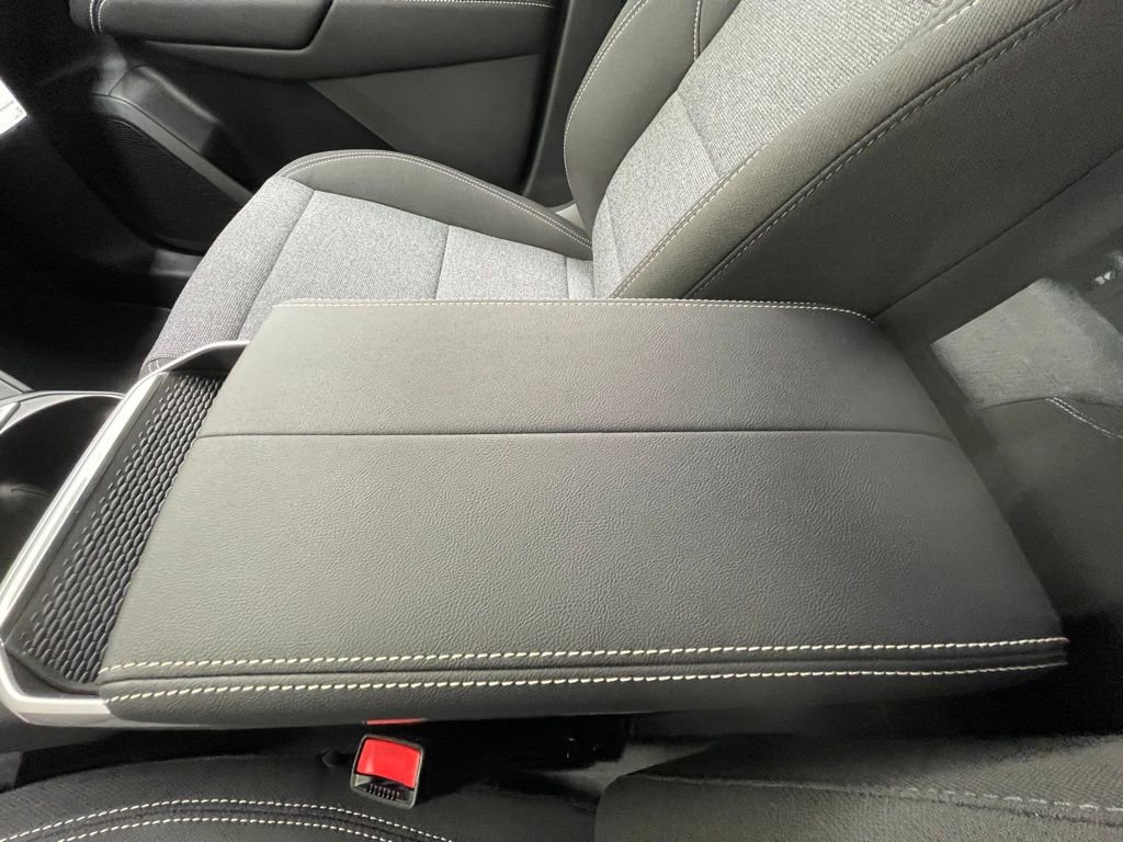 New 2026 GMC Terrain Elevation FWD image 17