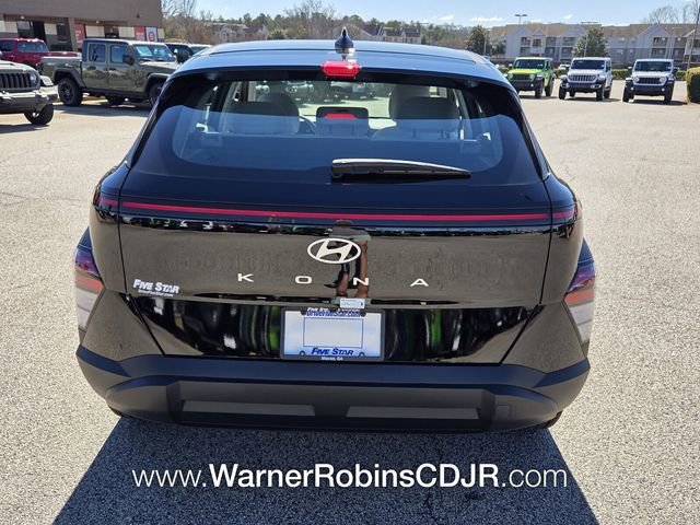 Used 2026 Hyundai Kona SE image 10