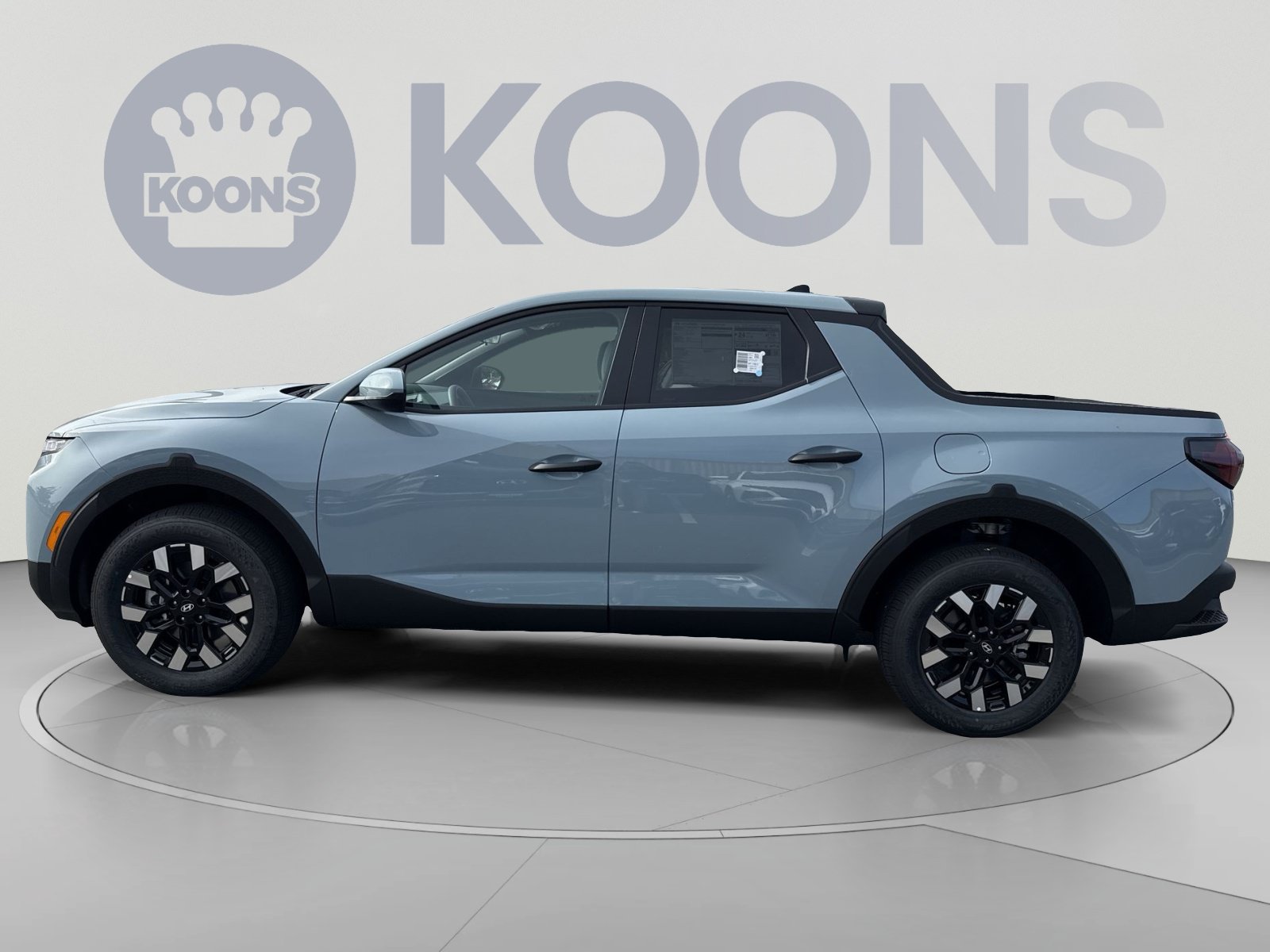 New 2027 Hyundai Santa Cruz SE AWD/4WD image 2