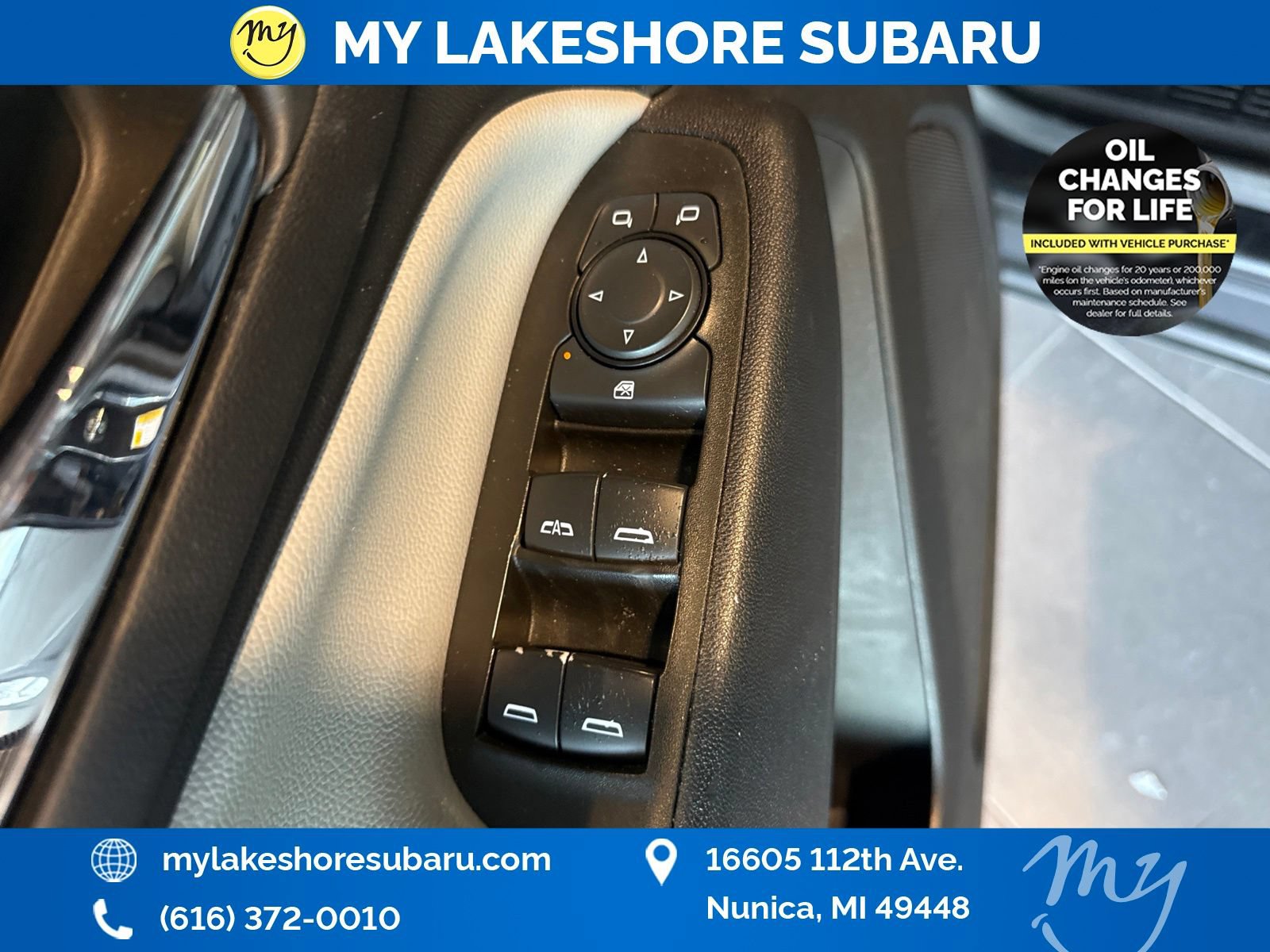 Used 2023 Chevrolet Equinox LT AWD/4WD image 12