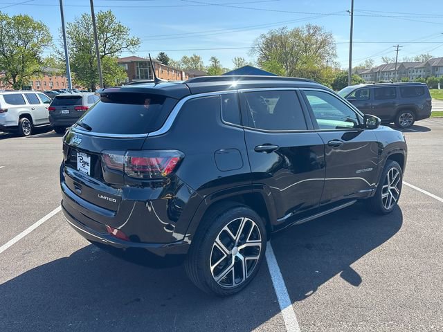 Used 2024 Jeep Compass Limited w/ Elite Group AWD/4WD image 29