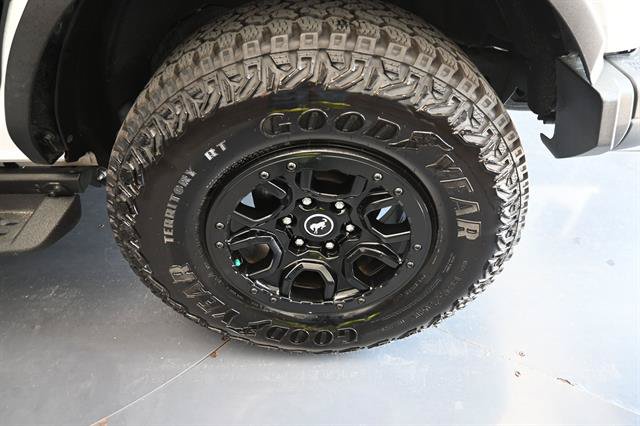 Certified 2025 Ford Bronco Badlands AWD/4WD image 24