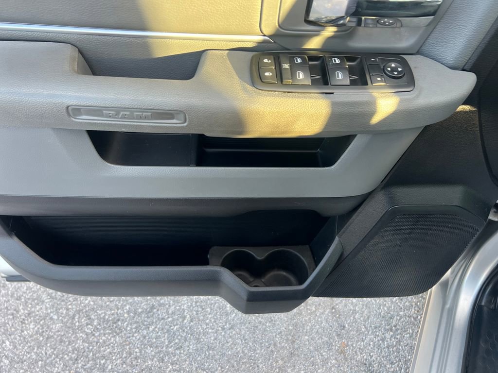 Used 2015 RAM 1500 Big Horn image 11