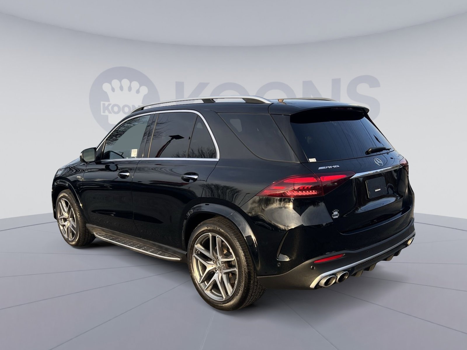 Used 2024 Mercedes-Benz GLE 53 AMG 4MATIC image 4