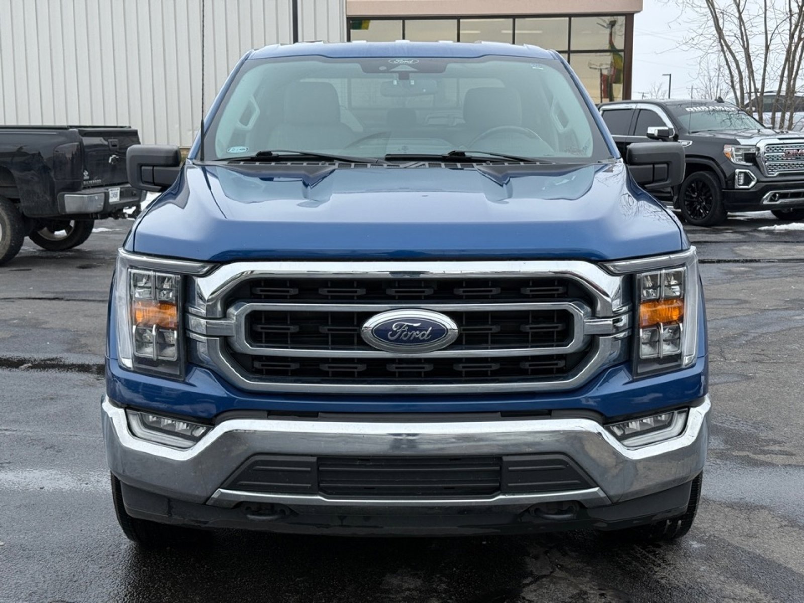 Used 2022 Ford F150 XLT w/ Equipment Group 302A High image 3