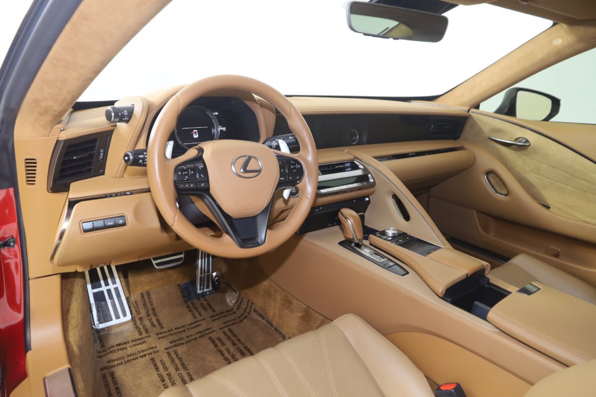 Used 2018 Lexus LC 500 Coupe w/ Touring Package RWD image 30