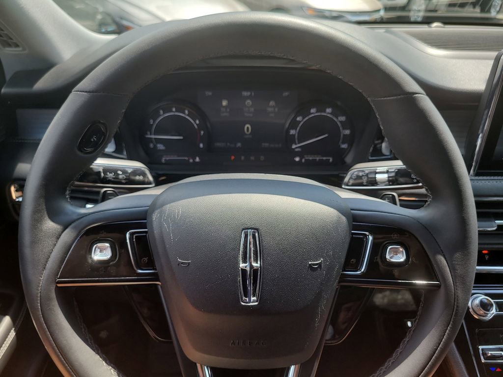 Used 2022 Lincoln Corsair AWD w/ Equipment Group 101A image 27