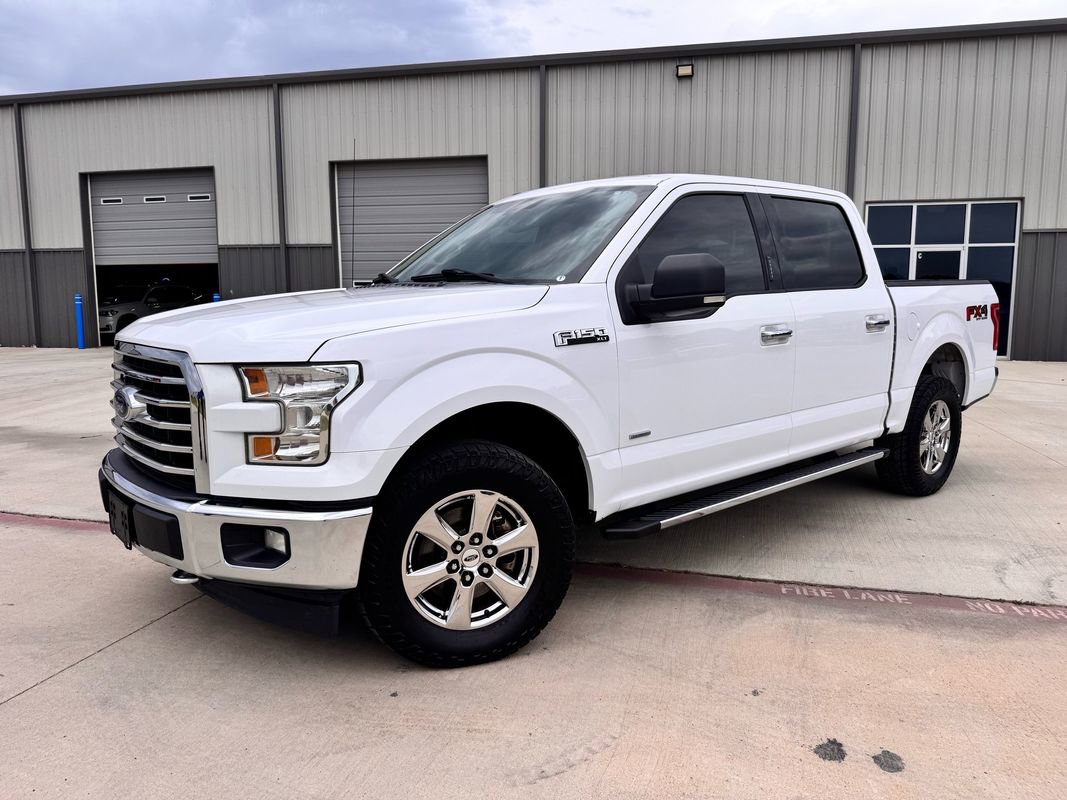 Used 2017 Ford F150 XLT w/ Equipment Group 302A Luxury AWD/4WD image 2